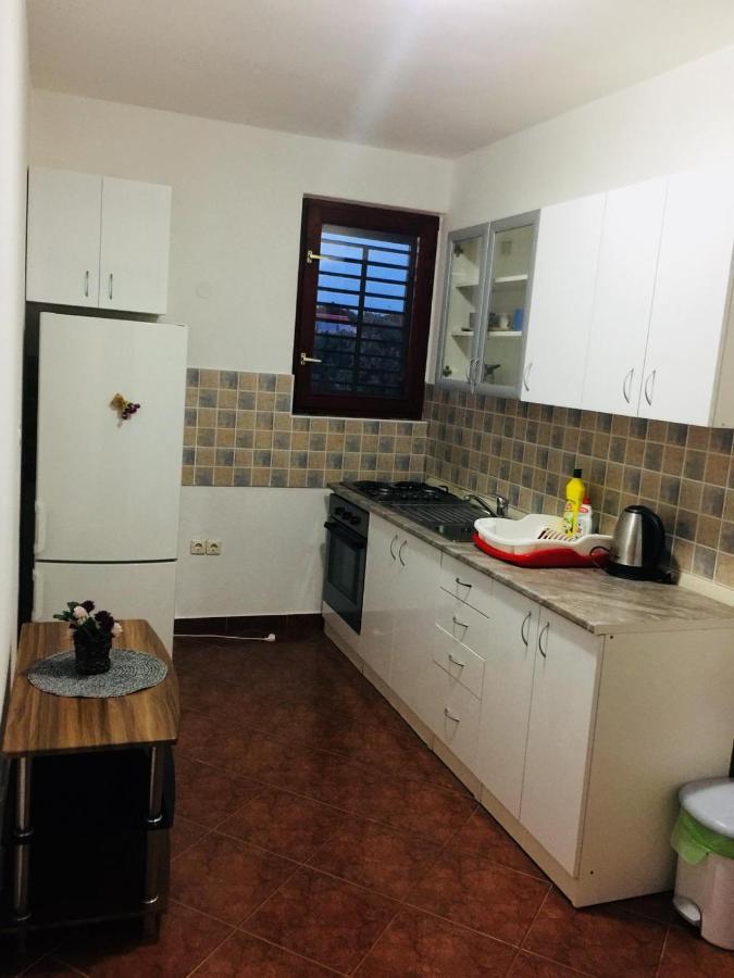 Apartman Vukoja Pakostane Apartment ภายนอก รูปภาพ